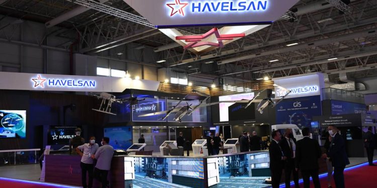 “هافلسان” التركية للصناعات الجوية توقع اتفاقية مع شركة قطرية