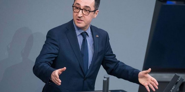 نائب ألماني: أردوغان على علاقة بمنظمة إجرامية في بلادنا