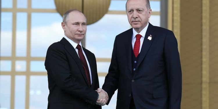 لماذا يتجاهل أردوغان القصف الروسي لمنطقة إدلب؟