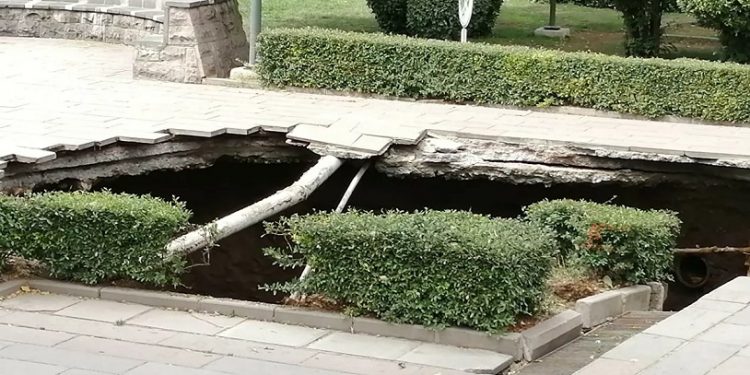 تركيا.. انهيار أرضي في أنقرة