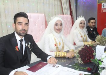 تركيا.. زواج شقيقين توأم من أختين توأم