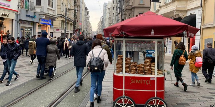 بائع السميط