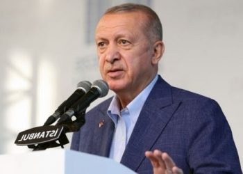 أردوغان يتهم طلاب حملة “نعجز عن المأوى” بالكذب!