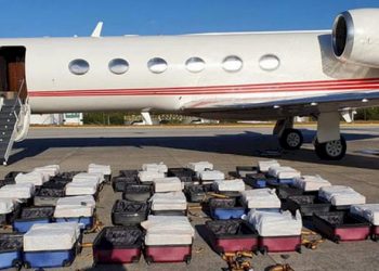 ما مصير قائد الطائرة التركية المحملة بالكوكايين؟