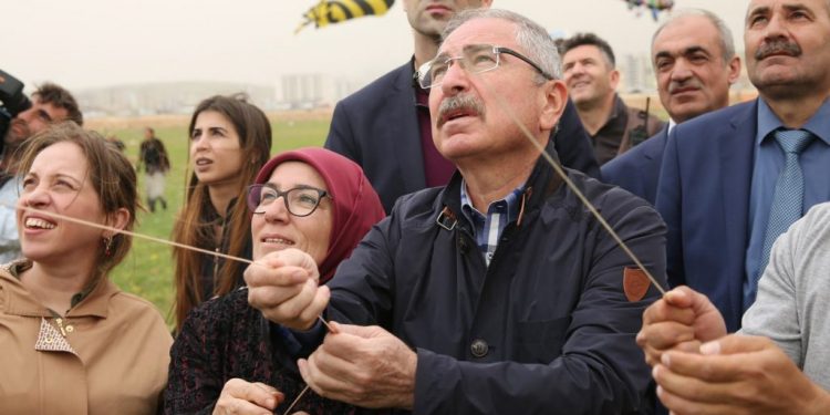 تركيا.. فساد الوصي السابق على بلدية ماردين يبلغ 540 مليون ليرة!