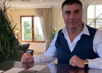 3 تغريدات مثيرة من زعيم المافيا إلى أردوغان