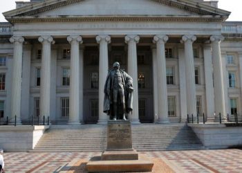 الخزانة الأمريكية تفرض عقوبات على مصريين اثنين و3 أتراك لصلاتهم بـ”القاعدة”