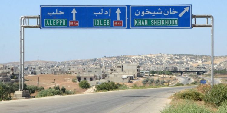 حزب “العدالة والتنمية” التركي: يحذر من موجات هجرة ومآسي إنسانية جديدة في “إدلب”