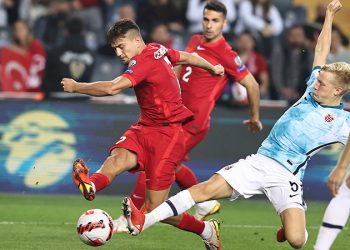 تركيا تتعادل مع النرويج