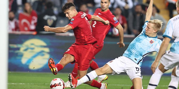 تركيا تتعادل مع النرويج