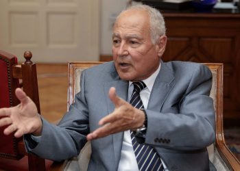 ابوالغيط من تونس: الوضع العربي يحتاج المزيد من العمل