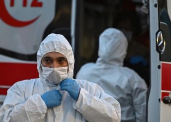 تركيا تسجل 198 وفاة جديدة بكورونا