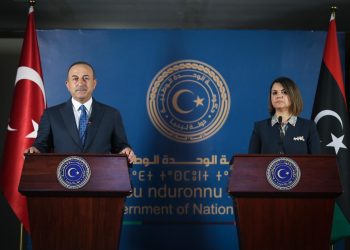 وزير الخارجية التركي يلتقي نظيرته الليبية