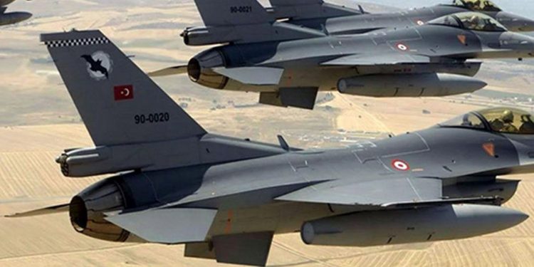 “رويترز”: تركيا تسعى لشراء 40 طائرة “إف-16” لتحديث قواتها الجوية