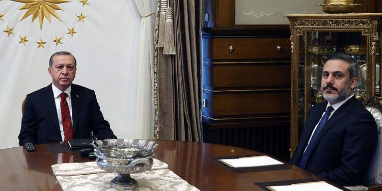 أردوغان يكلف المخابرات سرًا بالتفاوض مع الأكراد!