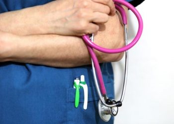 8 آلاف طبيب في تركيا يتركون وظائفهم!