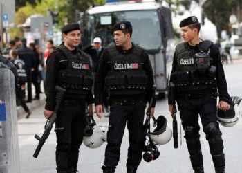 تركيا تعتقل مواطنين أجانب بينهم روس بتهمة التجسس