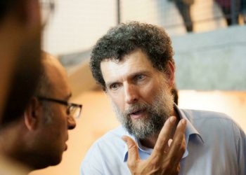 القضاء التركي يقضي ببقاء عثمان كافالا في السجن