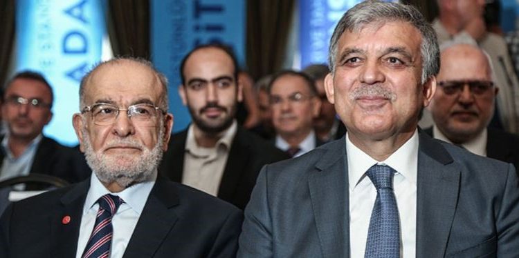 رئيس تركيا السابق عبد الله جول يلتقي رئيس حزب السعادة