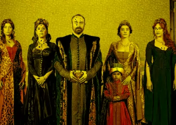 منتج مسلسل حريم السلطان يتهم مريم أوزرلي بـ”عدم الاحترام والدلع”