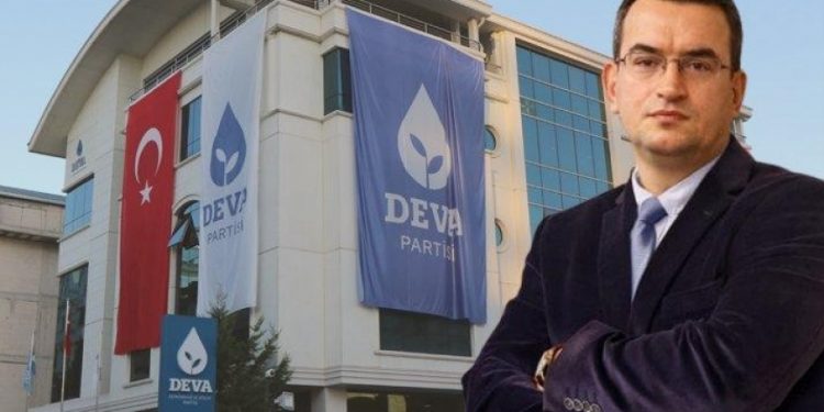 السلطات التركية تعتقل معارضًا تركيًّا بتهمة التجسس السياسي