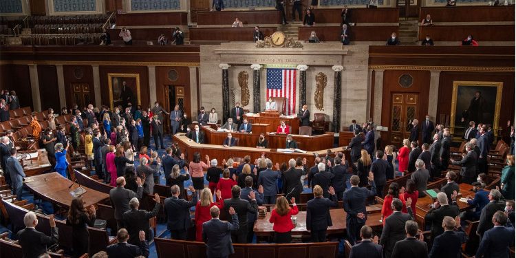 41 عضوًا بالكونجرس يطالبون بعدم حصول تركيا على مقاتلات F-16