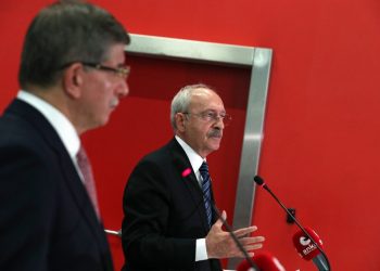 زعيم المعارضة التركية: سعر الصرف أصبح أسرع من عداد الكهرباء