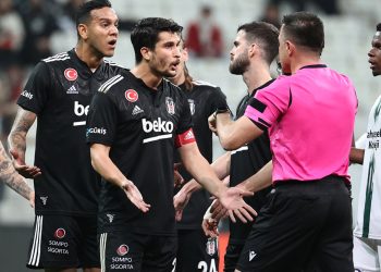 بشكتاش يتلقى هزيمة قاتلة على أرضه