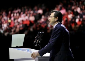 عمدة إسطنبول أبرز منافسو أردوغان مهدد بالسجن!