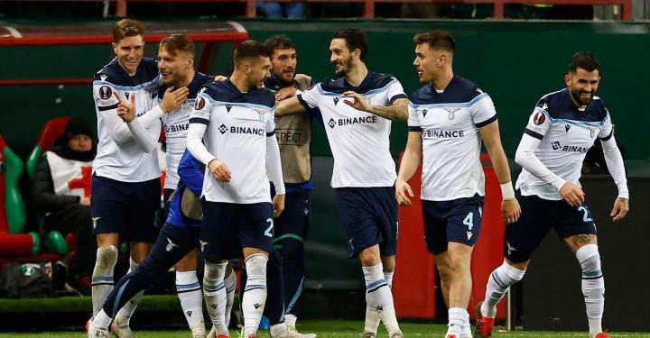 غالاطة سراي يبلغ ثمن نهائي الدوري الأوروبي