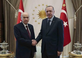 بهجلي ينفي وجود تصدعات في تحالفه مع أردوغان