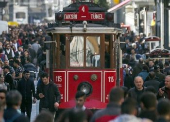 10% فقط من سكان تركيا يحظون بالنسبة الأعلى من الدخل