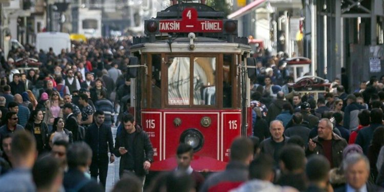 10% فقط من سكان تركيا يحظون بالنسبة الأعلى من الدخل