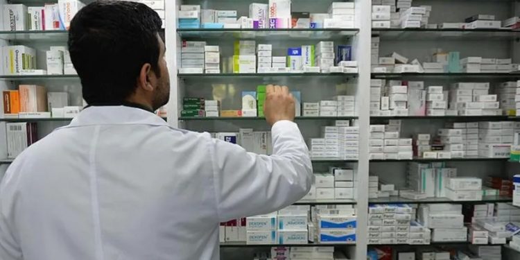 صحفية: اعتبارا من اليوم سترتفع أسعار الأدوية في تركيا
