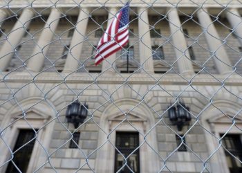 واشنطن تفرض عقوبات على شركات في تركيا