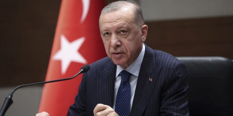 أردوغان: سنعزز العلاقات مع الخليج رغم انزعاج المعارضة!