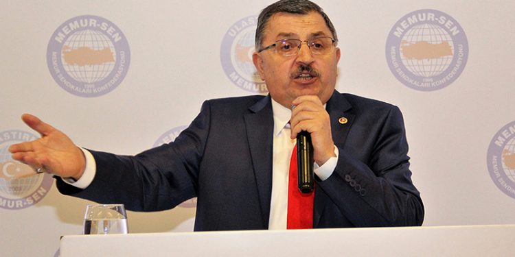 قيادي بالحزب الحاكم: تركيا تشهد أداءً اقتصاديًا رائعًا رغم استهداف الليرة!