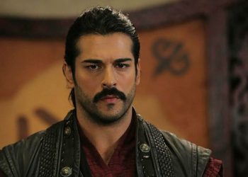 الممثل التركي بوراق أوزجفيت مهدد 4 سنوات