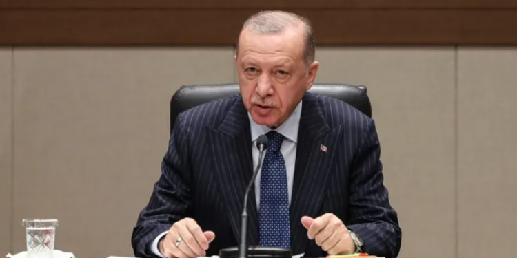أردوغان: لما لا نكرر مع إسرائيل ما فعلناه مع الإمارات؟