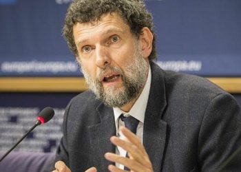 رئيس بعثة الاتحاد الأوروبي في تركيا: ننتظر الإفراج عن عثمان كافالا