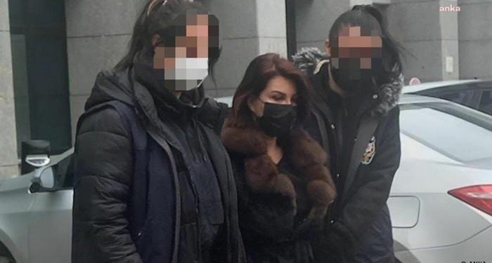 اعتقال صحفية شهيرة بتهمة إهانة أردوغان