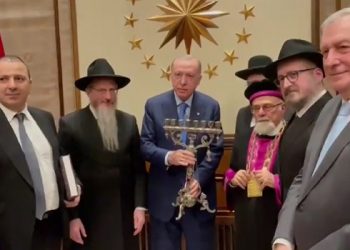 أردوغان يعد بإقامة كنيس يهودي في قبرص التركية