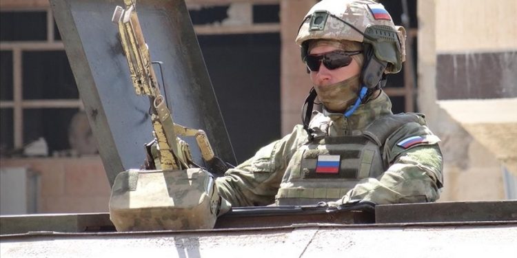 روسيا تطلق مناورة بأكثر من 10 آلاف جندي قرب حدود أوكرانيا