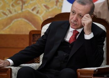 هل يساوم أردوغان المعارضة للتنازل عن الحكم مقابل العفو؟