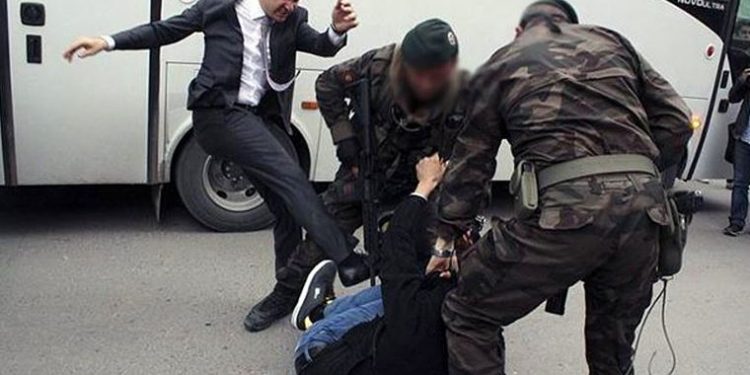 برلين تعلق على أزمة تعيين مسؤول سيء السمعة بالقنصلية التركية