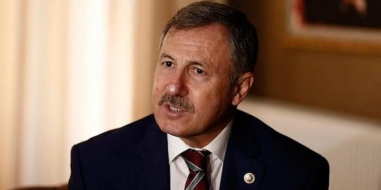 تركيا.. هل وجه التحالف الحاكم دعوة إلى حزب المستقبل؟