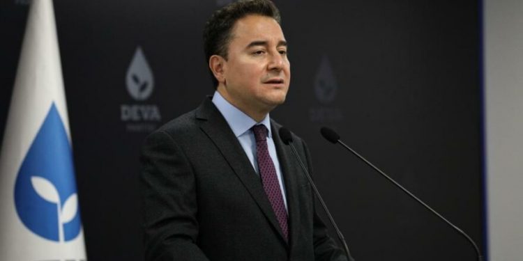 باباجان يسخر من أردوغان لفشله في إيجاد عدو وهمي