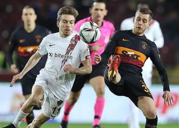 6 أهداف في مباراة هاتاي سبور وجالطة سراي