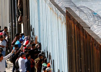 ارتفاع عدد الأتراك اللاجئين إلى الولايات المتحدة عبر الحدود المكسيكية