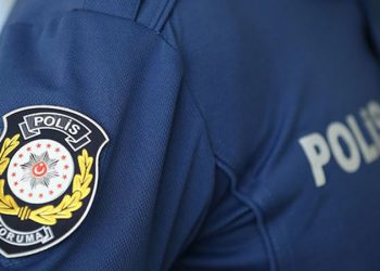 تركيا.. توقيف شرطيين بحملة أمنية ضد الدعارة